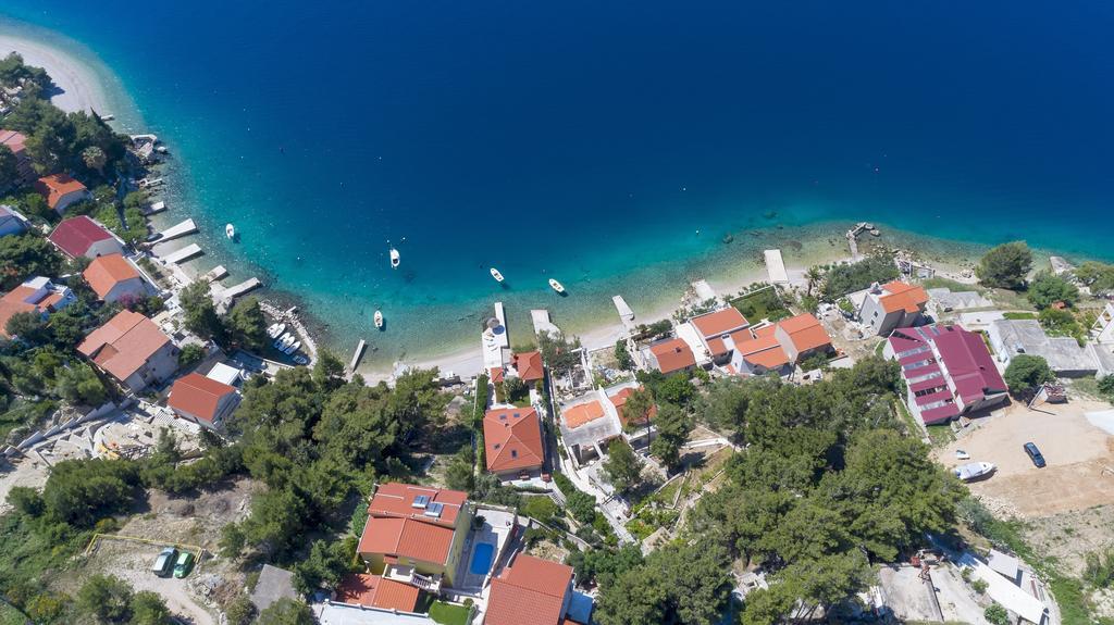 Apartments Sara & Nina Omiš Dış mekan fotoğraf